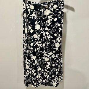 Vintage Jones New York 100% Silk Midi Skirt Sz 6